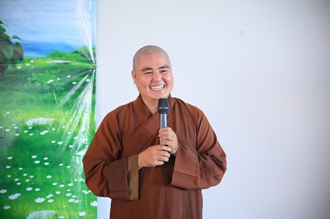 Visiting Truong Phap Pagoda, Hau Giang