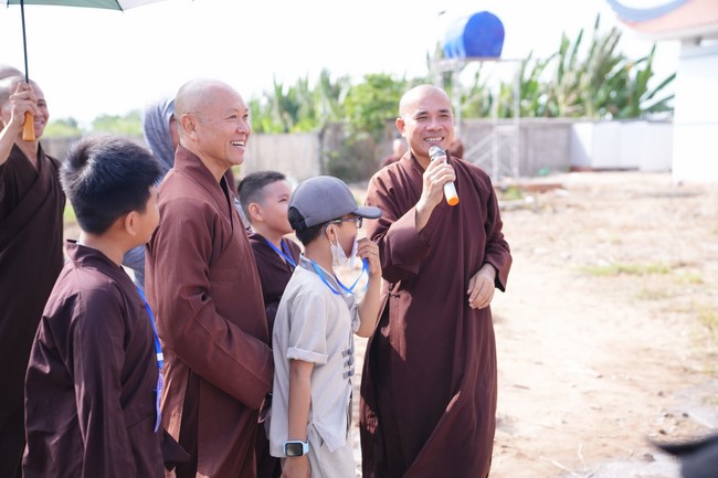 Visiting Truong Phap Pagoda, Hau Giang