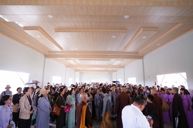 Visiting Truong Phap Pagoda, Hau Giang