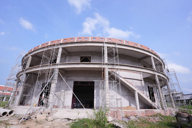 Visiting Truong Phap Pagoda, Hau Giang
