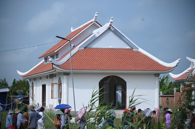 Visiting Truong Phap Pagoda, Hau Giang