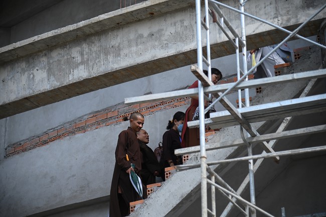 Visiting Truong Phap Pagoda, Hau Giang