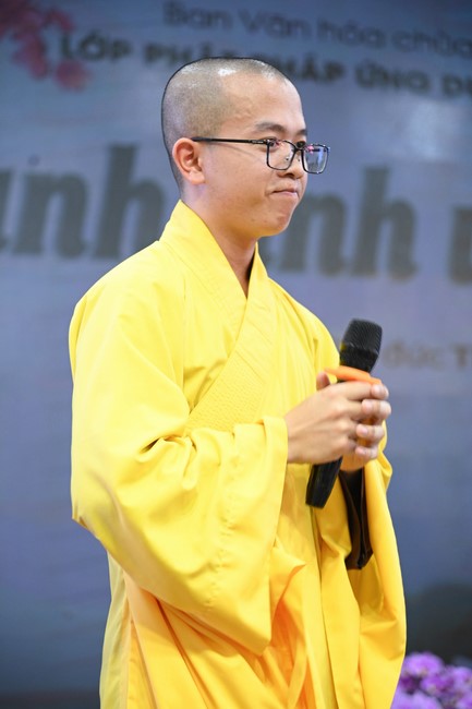 Lớp Phật Pháp Ứng Dụng Hoằng Pháp: Pháp thoại “Thanh tịnh và hòa hợp” – Đại đức Thích Tâm Dược