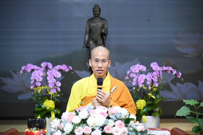 Lớp Phật Pháp Ứng Dụng Hoằng Pháp: Pháp thoại “Thanh tịnh và hòa hợp” – Đại đức Thích Tâm Dược