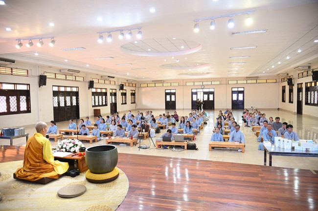 Lớp Phật Pháp Ứng Dụng Hoằng Pháp: Pháp thoại “Thanh tịnh và hòa hợp” – Đại đức Thích Tâm Dược