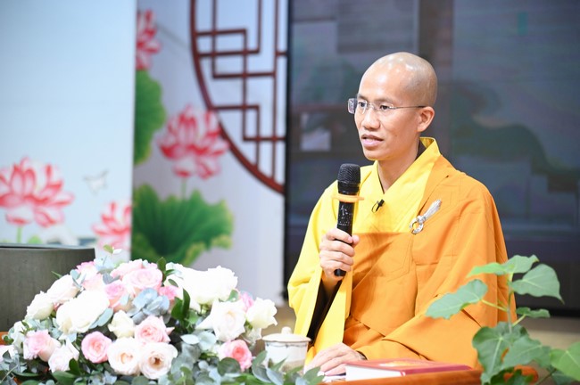 Lớp Phật Pháp Ứng Dụng Hoằng Pháp: Pháp thoại “Thanh tịnh và hòa hợp” – Đại đức Thích Tâm Dược