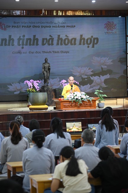 Lớp Phật Pháp Ứng Dụng Hoằng Pháp: Pháp thoại “Thanh tịnh và hòa hợp” – Đại đức Thích Tâm Dược