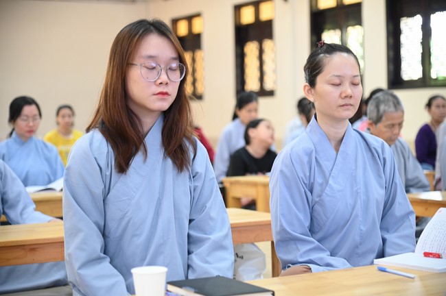 Lớp Phật Pháp Ứng Dụng Hoằng Pháp: Pháp thoại “Thanh tịnh và hòa hợp” – Đại đức Thích Tâm Dược