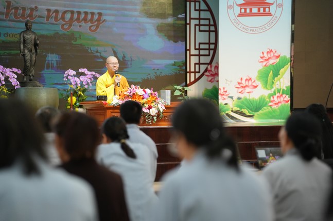 Lớp Phật Pháp Ứng Dụng Hoằng Pháp: Pháp thoại “Lấy chân thắng hư ngụy” – Đại đức Thích Tâm Cung