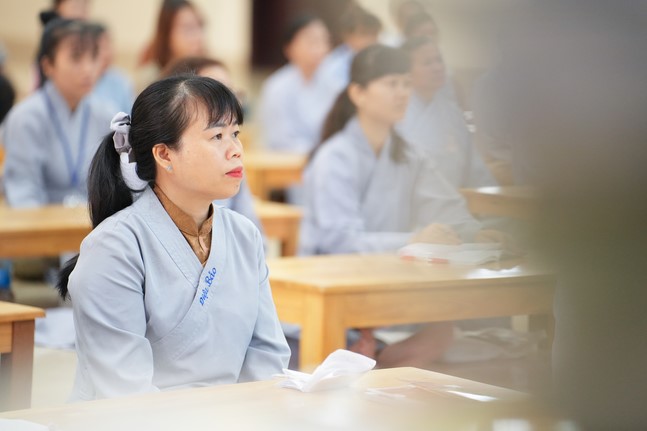 Lớp Phật Pháp Ứng Dụng Hoằng Pháp: Pháp thoại “Lấy chân thắng hư ngụy” – Đại đức Thích Tâm Cung