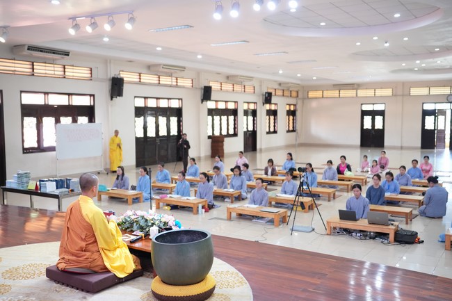 “Applied Dharma Propagation” Class - Dharma Talk: “Saving All Living Beings” by Junior Thich Tam Thuc