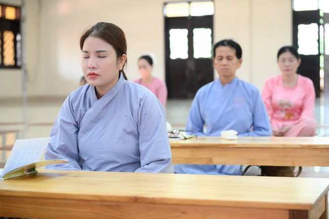 “Applied Dharma Propagation” Class - Dharma Talk: “Saving All Living Beings” by Junior Thich Tam Thuc