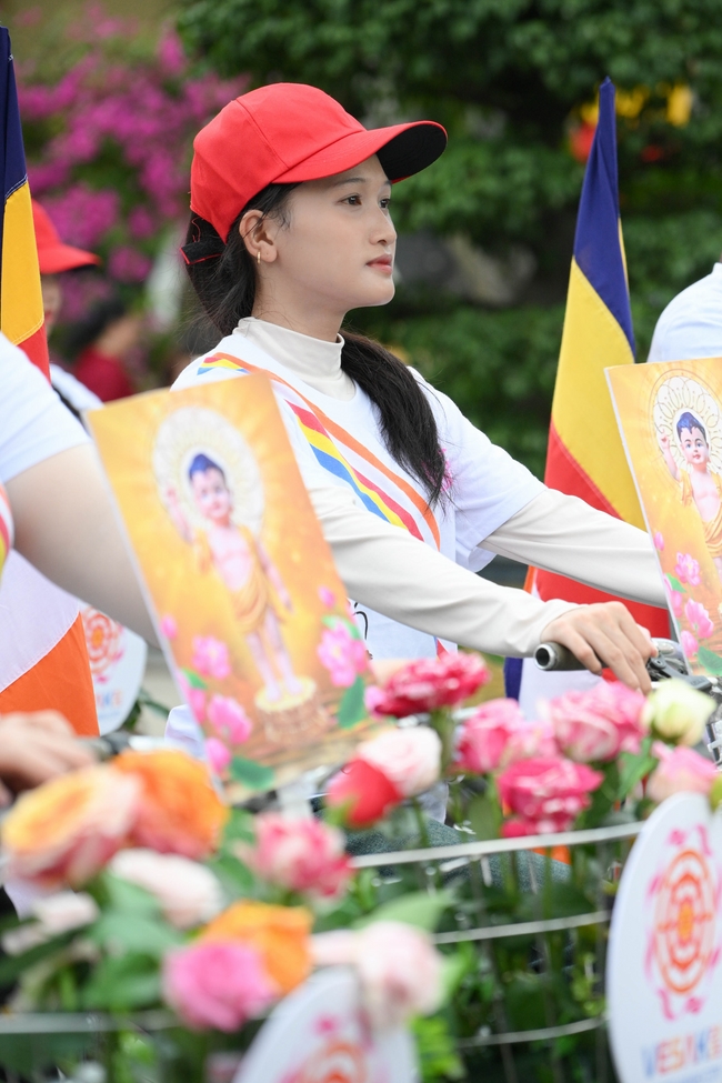 Hội Sinh Viên: Diễu hành xe đạp mừng Phật đản Pl.2659 – Dl.2025