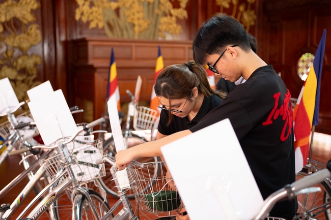 Hội Sinh Viên: Diễu hành xe đạp mừng Phật đản Pl.2659 – Dl.2025