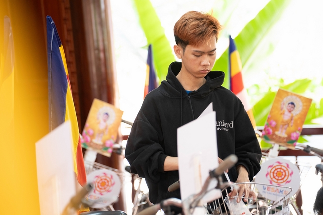 Hội Sinh Viên: Diễu hành xe đạp mừng Phật đản Pl.2659 – Dl.2025