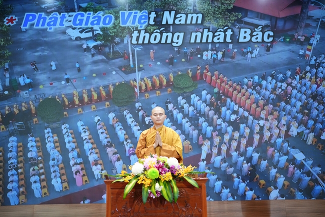 Khoá tu “Sinh viên hướng về Phật pháp” – Pháp thoại “Yêu đời đi nhé” – Đại đức Giác Minh Luật