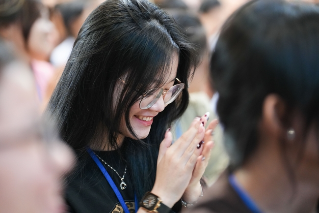 Khoá tu “Sinh viên hướng về Phật pháp” – Pháp thoại “Yêu đời đi nhé” – Đại đức Giác Minh Luật