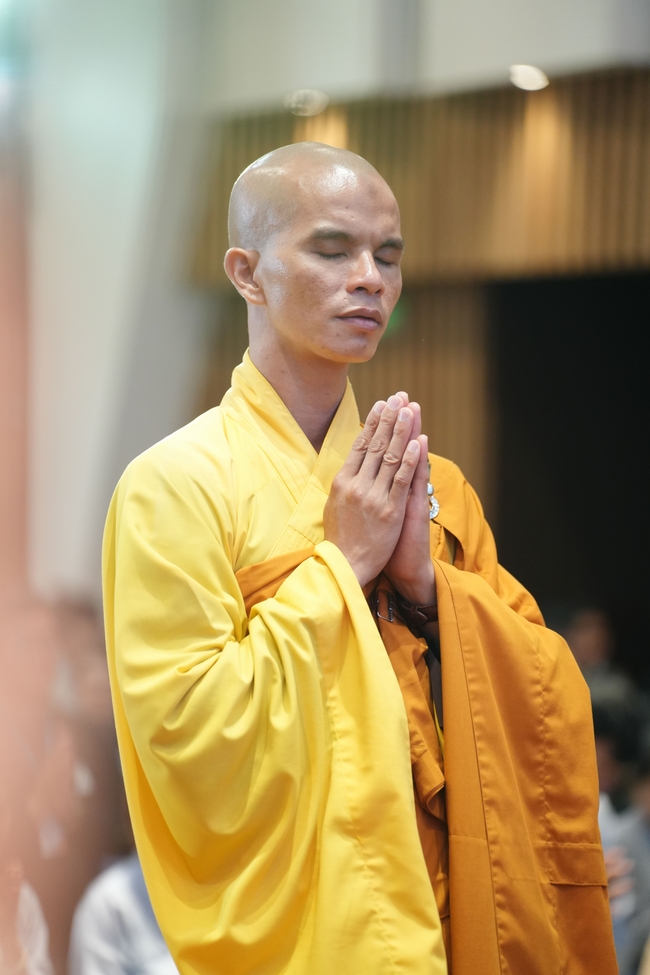 Hội Sinh Viên: Lễ Mộc dục mùa Phật đản PL.2659 – DL.2025