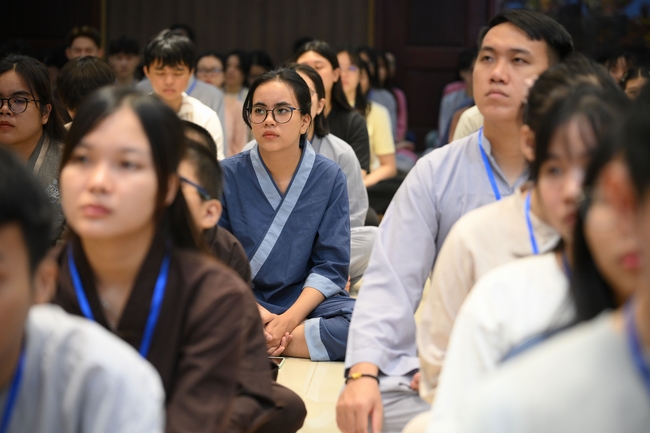 Hội Sinh Viên: Lễ Mộc dục mùa Phật đản PL.2659 – DL.2025