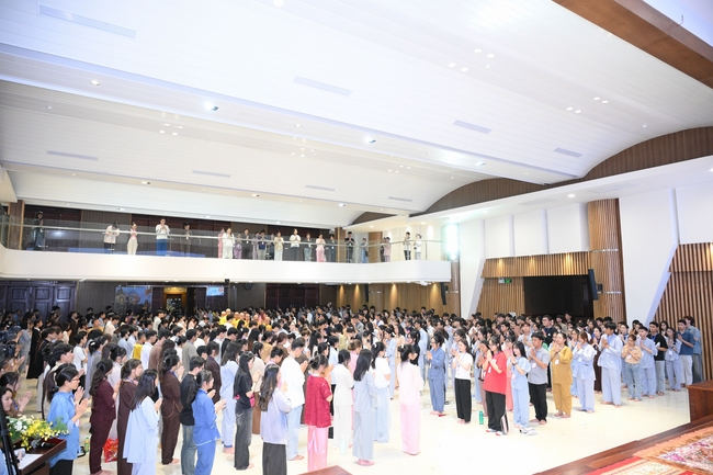 Hội Sinh Viên: Lễ Mộc dục mùa Phật đản PL.2659 – DL.2025