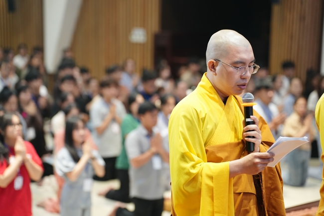 Hội Sinh Viên: Lễ Mộc dục mùa Phật đản PL.2659 – DL.2025