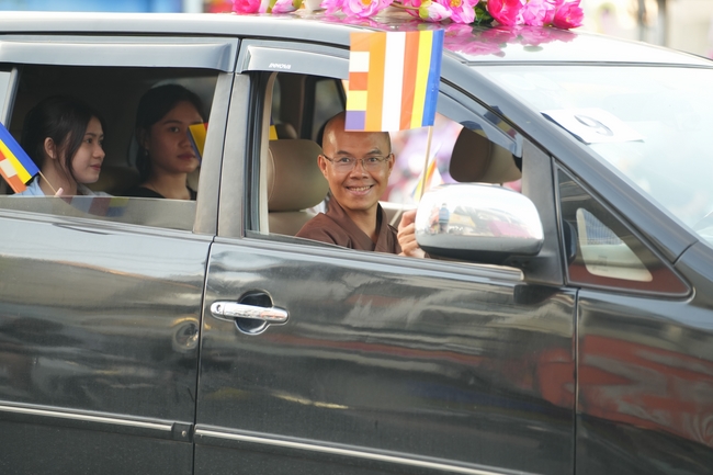 Diễu hành xe hoa kính mừng Phật đản PL.2659 – Dl.2025