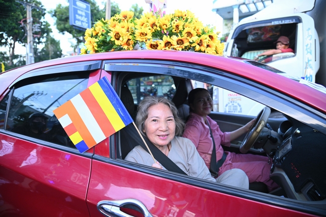 Diễu hành xe hoa kính mừng Phật đản PL.2659 – Dl.2025