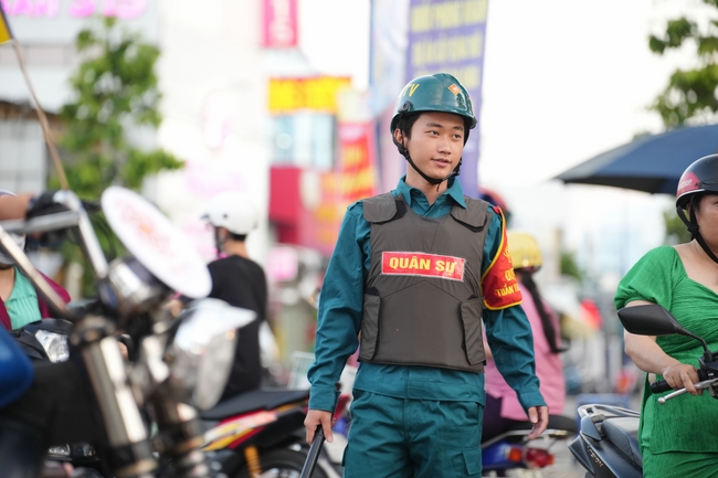 Diễu hành xe hoa kính mừng Phật đản PL.2659 – Dl.2025