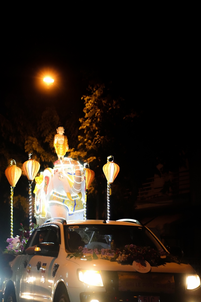 Diễu hành xe hoa kính mừng Phật đản PL.2659 – Dl.2025