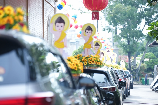 Diễu hành xe hoa kính mừng Phật đản PL.2659 – Dl.2025