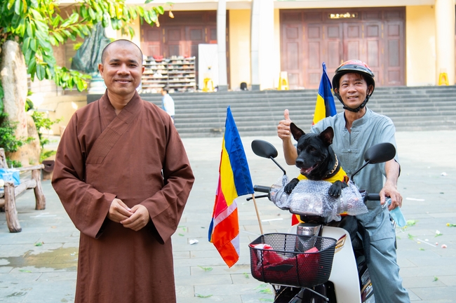 Diễu hành xe hoa kính mừng Phật đản PL.2659 – Dl.2025