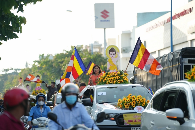 Diễu hành xe hoa kính mừng Phật đản PL.2659 – Dl.2025