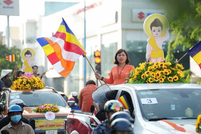 Diễu hành xe hoa kính mừng Phật đản PL.2659 – Dl.2025