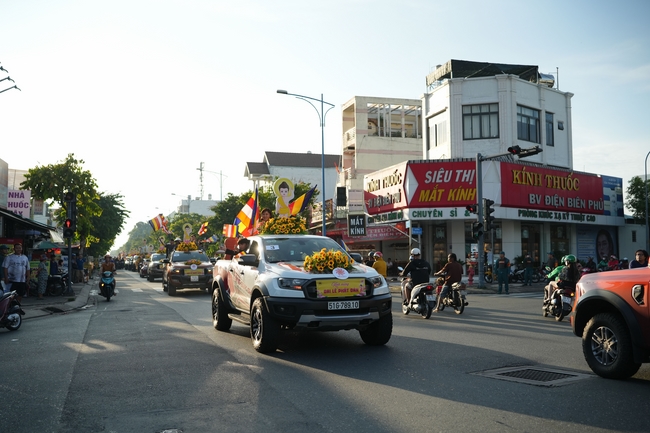 Diễu hành xe hoa kính mừng Phật đản PL.2659 – Dl.2025