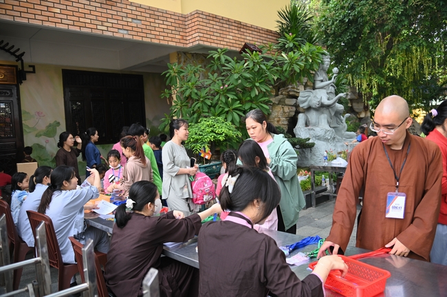 Khoá tu thiếu nhi “Em về bên Phật” lần thứ 64