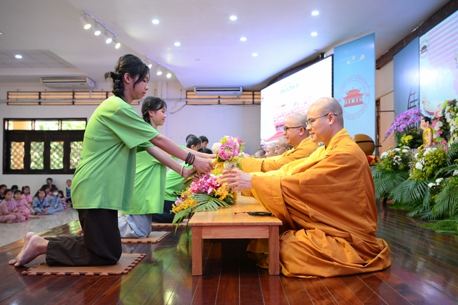 Khoá tu thiếu nhi “Em về bên Phật” lần thứ 64