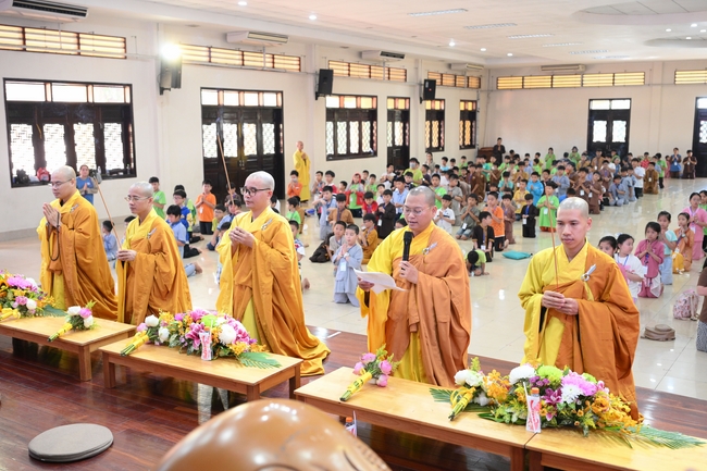 Khoá tu thiếu nhi “Em về bên Phật” lần thứ 64