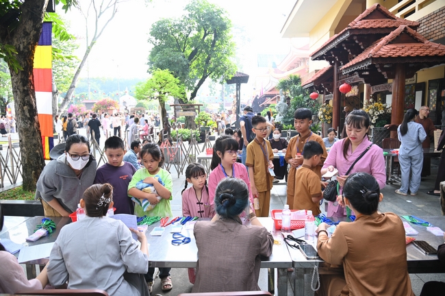 Khoá tu thiếu nhi “Em về bên Phật” lần thứ 64