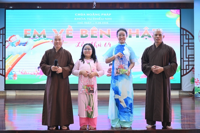 Khoá tu thiếu nhi “Em về bên Phật” lần thứ 64