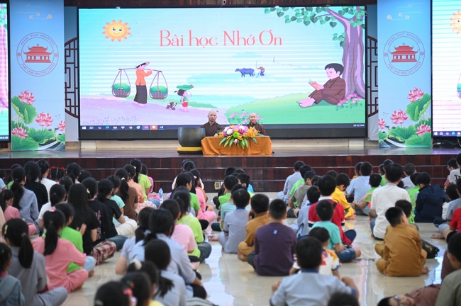 Khoá tu thiếu nhi “Em về bên Phật” lần thứ 64