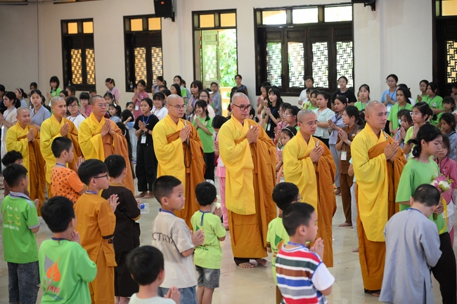 Khoá tu thiếu nhi “Em về bên Phật” lần thứ 64