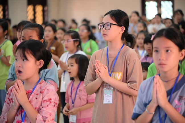 Khoá tu thiếu nhi “Em về bên Phật” lần thứ 64