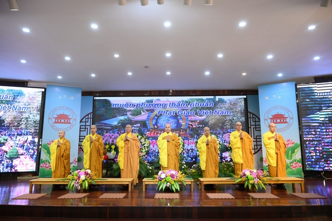 Khoá tu thiếu nhi “Em về bên Phật” lần thứ 64