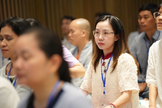 Khóa tu một ngày sống thiền “Sự nhiệm màu của hơi thở” cùng thầy Pháp Nhật