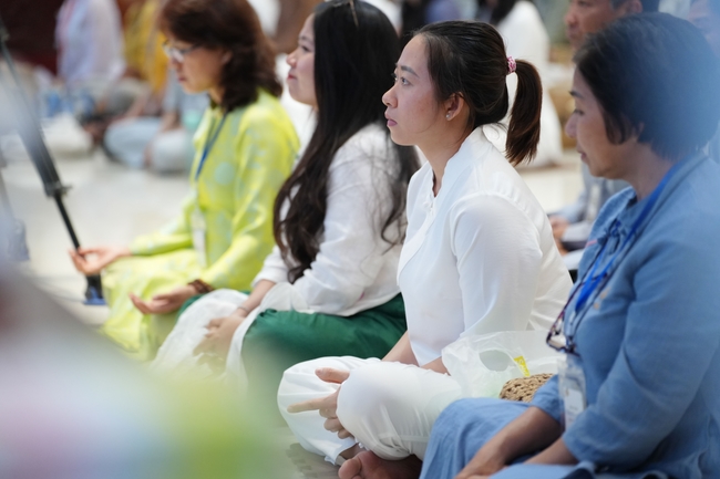 Khóa tu một ngày sống thiền “Sự nhiệm màu của hơi thở” cùng thầy Pháp Nhật