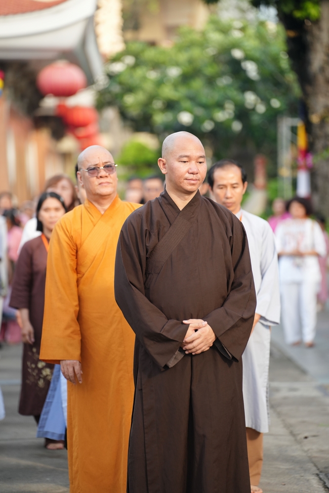 Khóa tu một ngày sống thiền “Sự nhiệm màu của hơi thở” cùng thầy Pháp Nhật