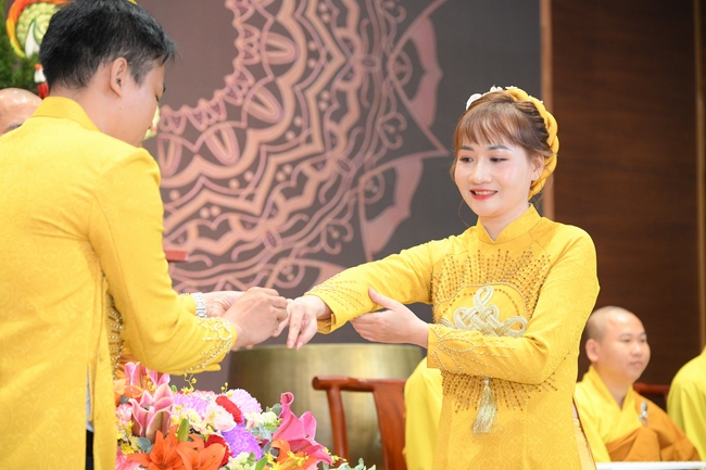 Wedding Ceremony at the pagoda