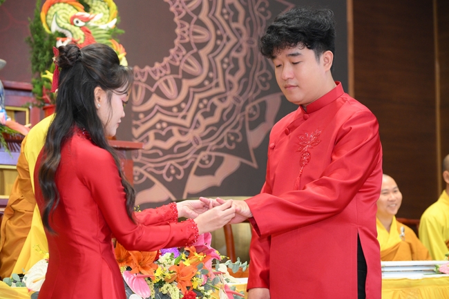 Wedding Ceremony at the pagoda