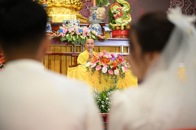 Wedding Ceremony at the pagoda