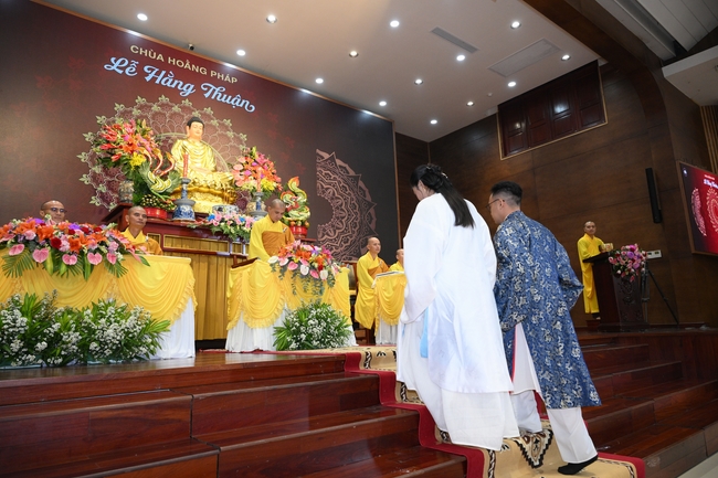 Wedding Ceremony at the pagoda